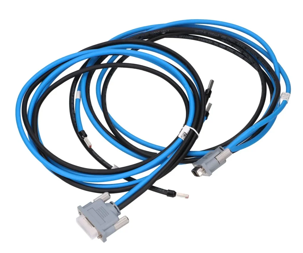 Оптичний лінійний термінал OLT Huawei MA5680T + 2SCUN + 2X2CS + 2*PRTE